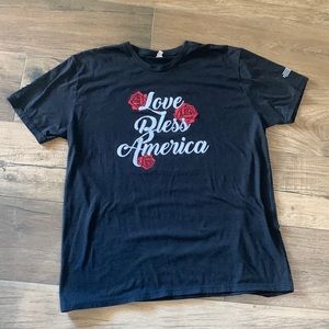 Love Bless America short sleeve tee